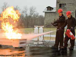 消防水带和灭火器训练系统
